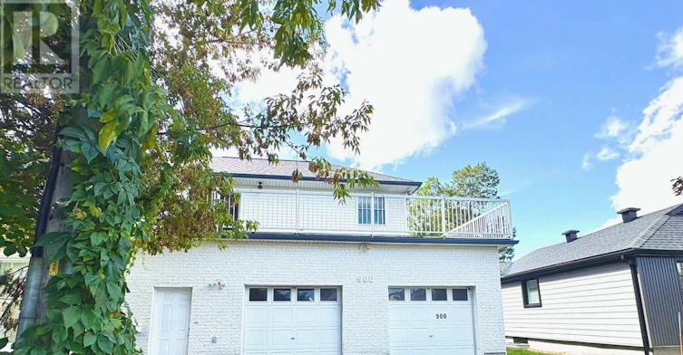 900 Scott Dupuis Way, Ottawa, ON, K1C 3A7