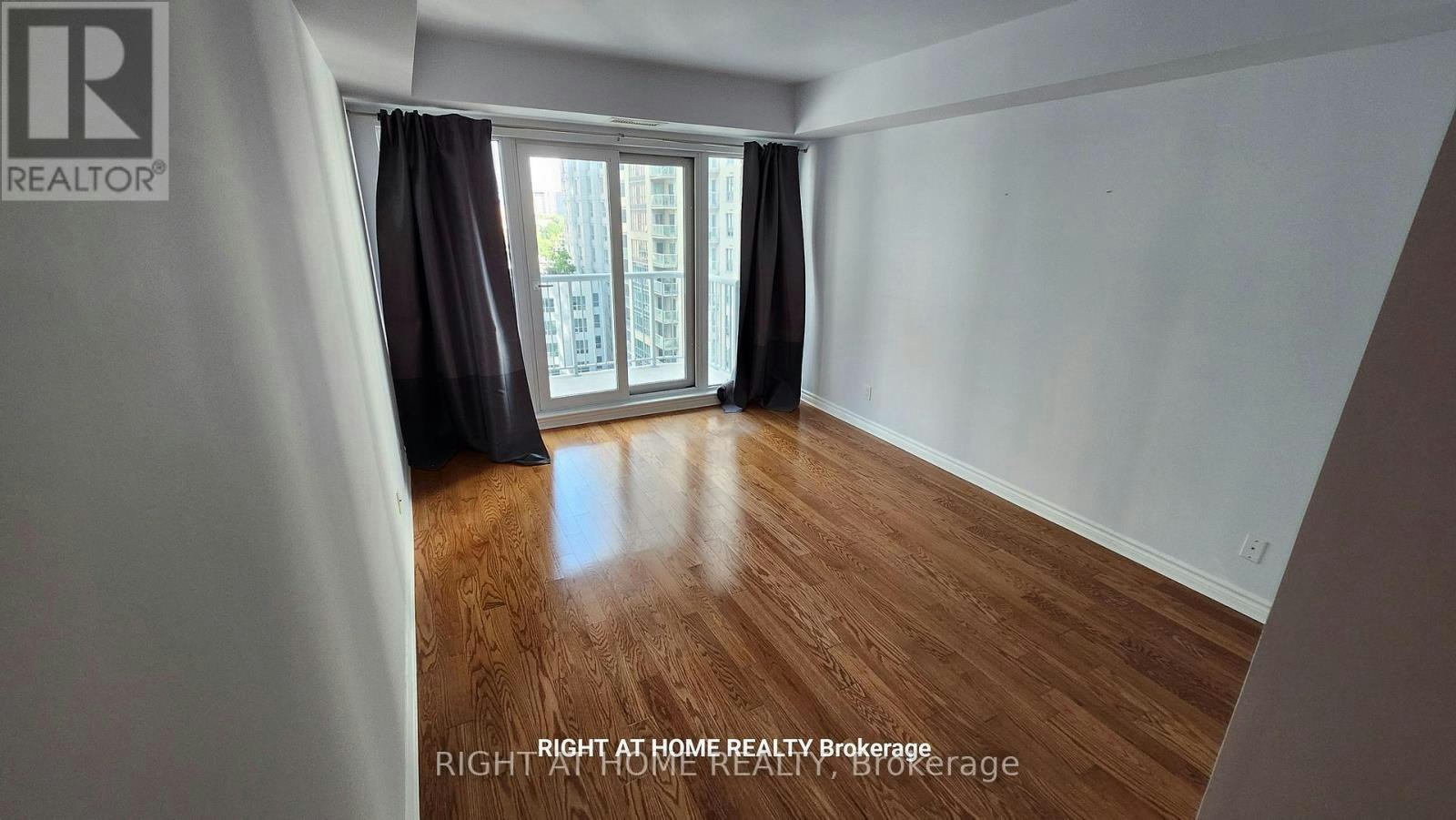 1104-234 Rideau Street, Ottawa, ON, K1N 0A9 - 19