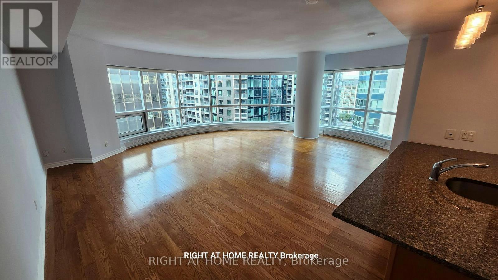 1104-234 Rideau Street, Ottawa, ON, K1N 0A9 - 33