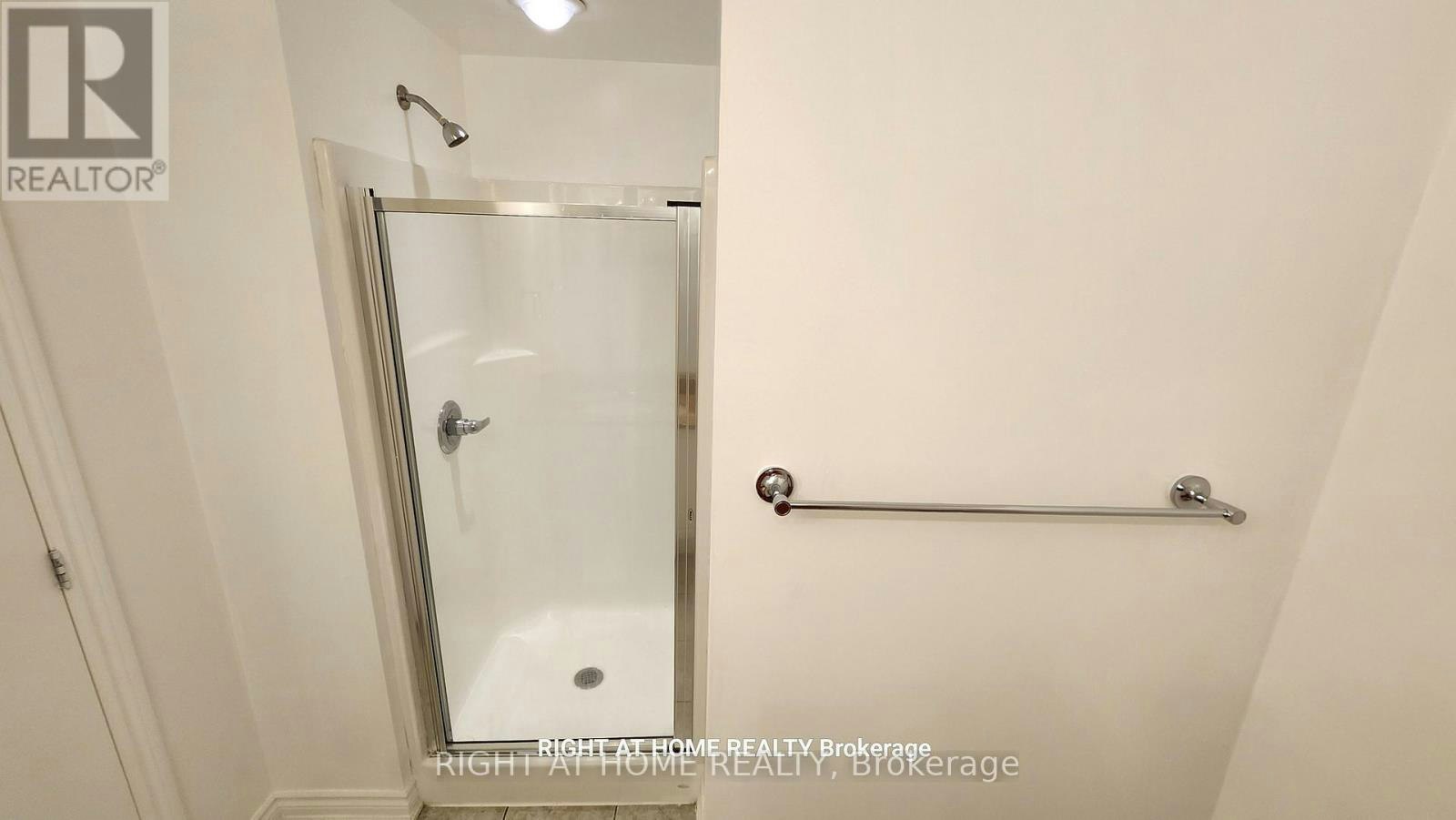 1104-234 Rideau Street, Ottawa, ON, K1N 0A9 - 17