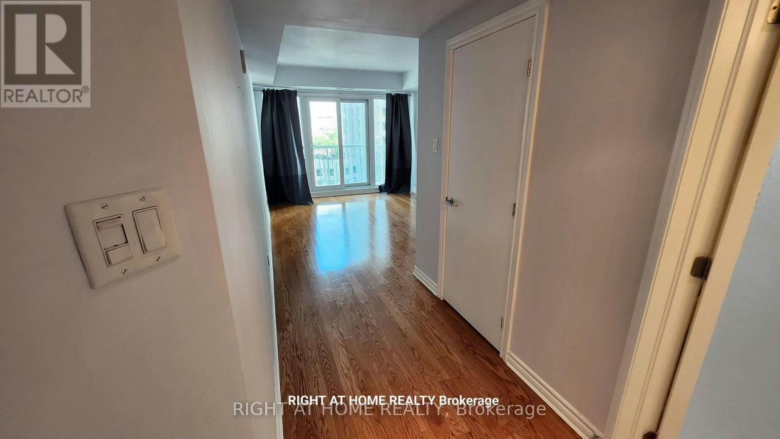 1104-234 Rideau Street, Ottawa, ON, K1N 0A9 - 18