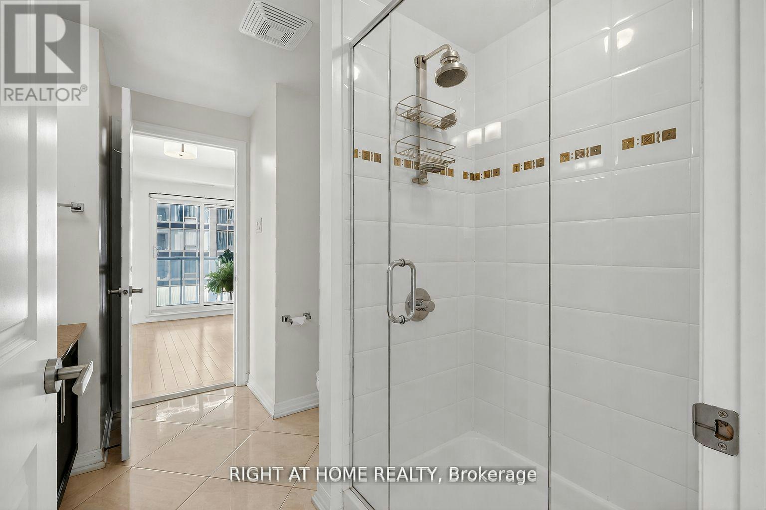 1601-242 Rideau Street, Ottawa, ON, K1N 0B7 - 22