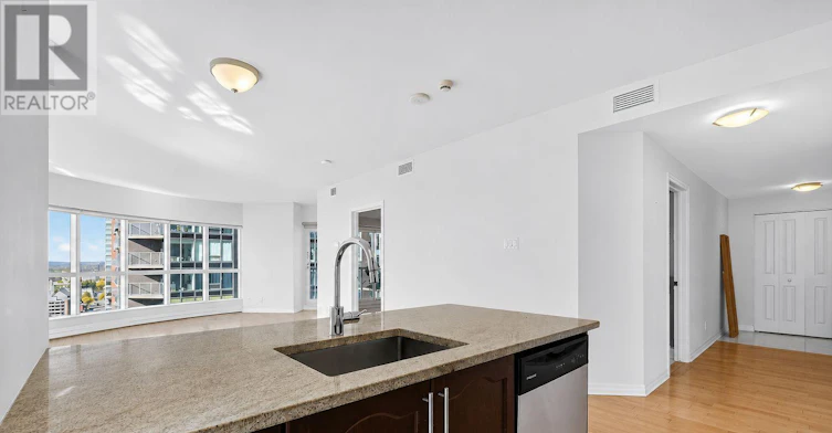 1601-242 Rideau Street, Ottawa, ON, K1N 0B7 - 15