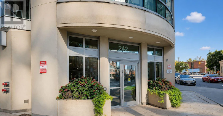 1601-242 Rideau Street, Ottawa, ON, K1N 0B7 - 3