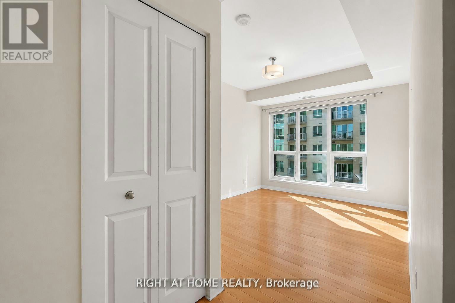 1601-242 Rideau Street, Ottawa, ON, K1N 0B7 - 17