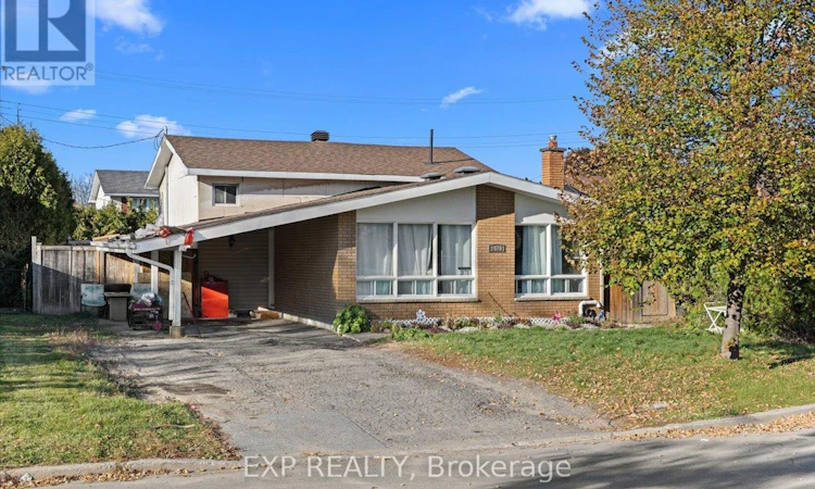 2670 Stone Crescent N
