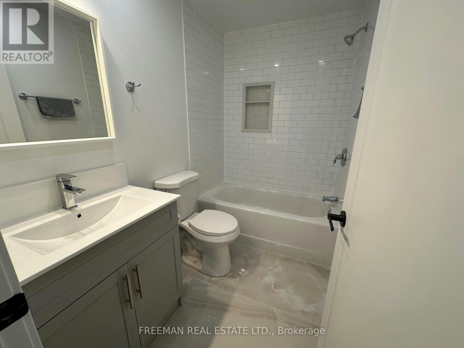 2ND FLOOR-1029 Gerrard Street, Toronto, ON, M4M 1Z6 - 7