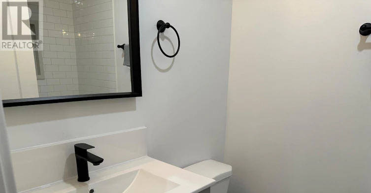 2ND FLOOR-1029 Gerrard Street, Toronto, ON, M4M 1Z6 - 10