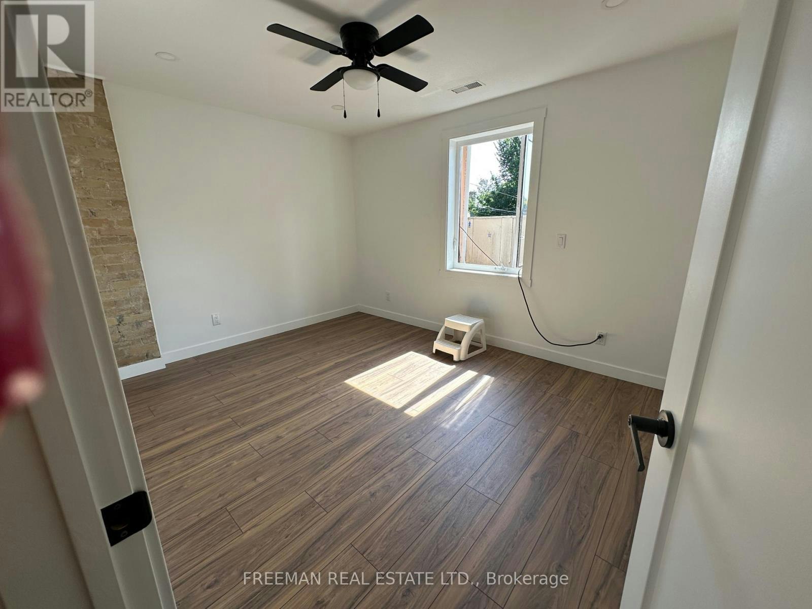 2ND FLOOR-1029 Gerrard Street, Toronto, ON, M4M 1Z6 - 6