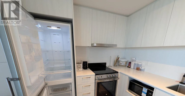 3912-195 Commerce Street, Vaughan, ON, L4K 5Z7 - 3