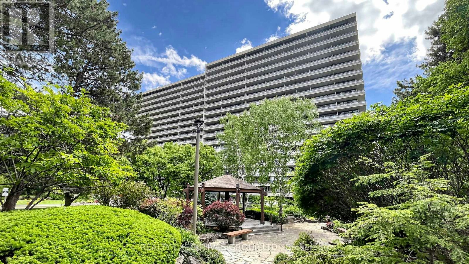 206-8111 Yonge Street, Vaughan, ON, L3T 4V9