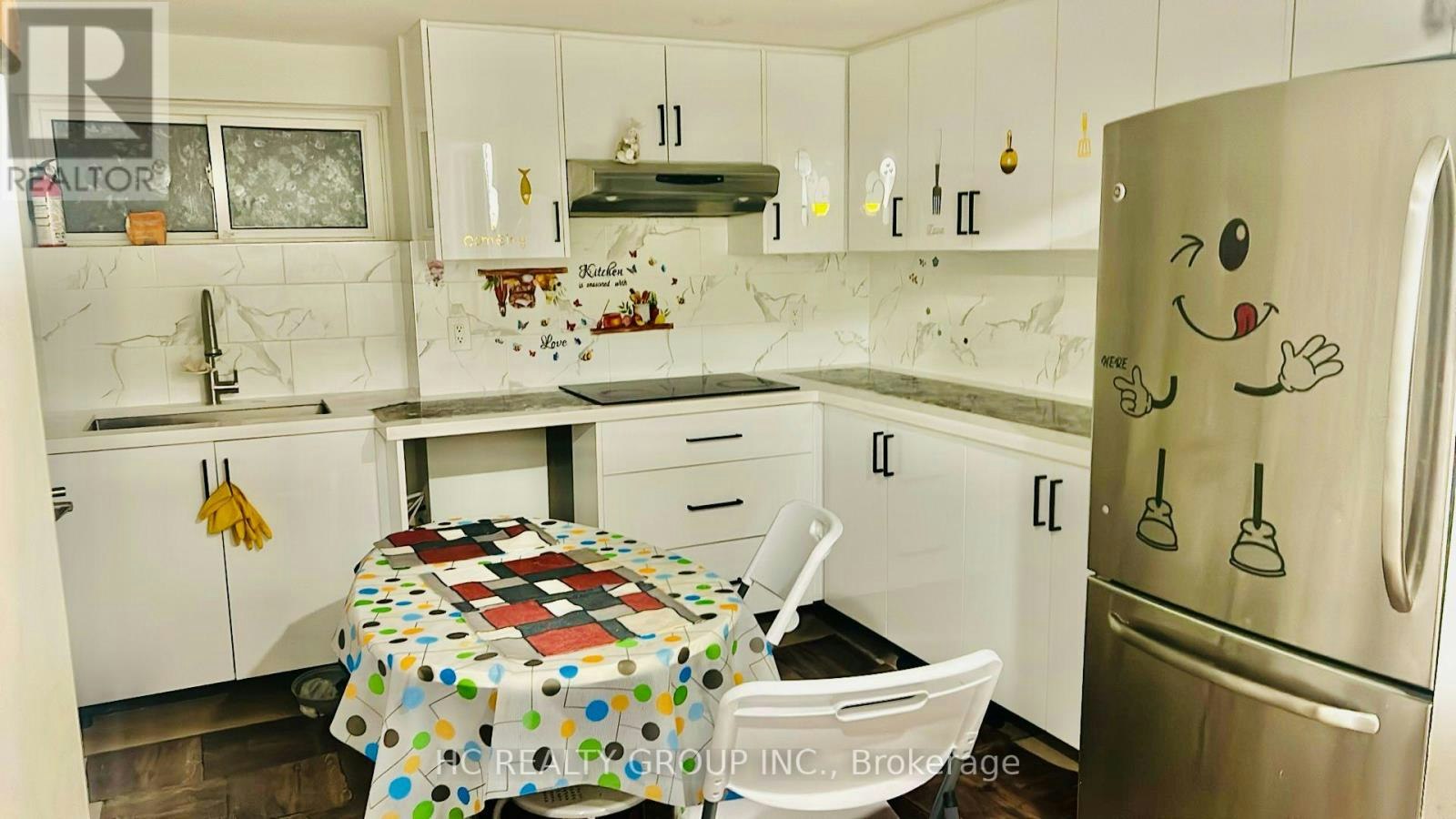MAIN-3271 Marlene Court, Mississauga, ON, L4X 2N6 - 2