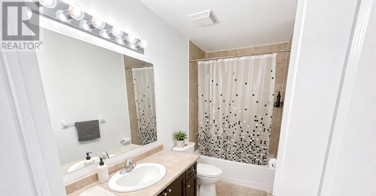 142 Palacebeach Trail, Hamilton, ON, L8E 0C3 - 11