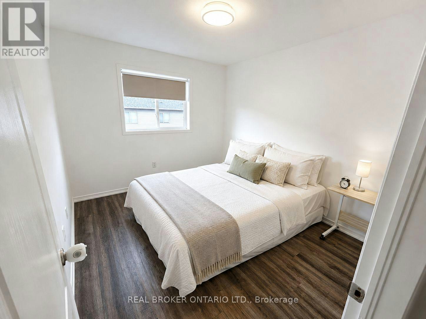 142 Palacebeach Trail, Hamilton, ON, L8E 0C3 - 9