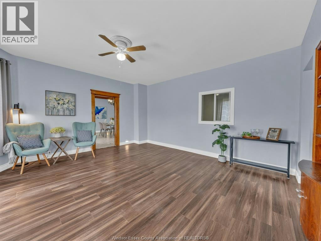 MAIN-677 Marentette, Windsor, ON, N9A 1Z3 - 4