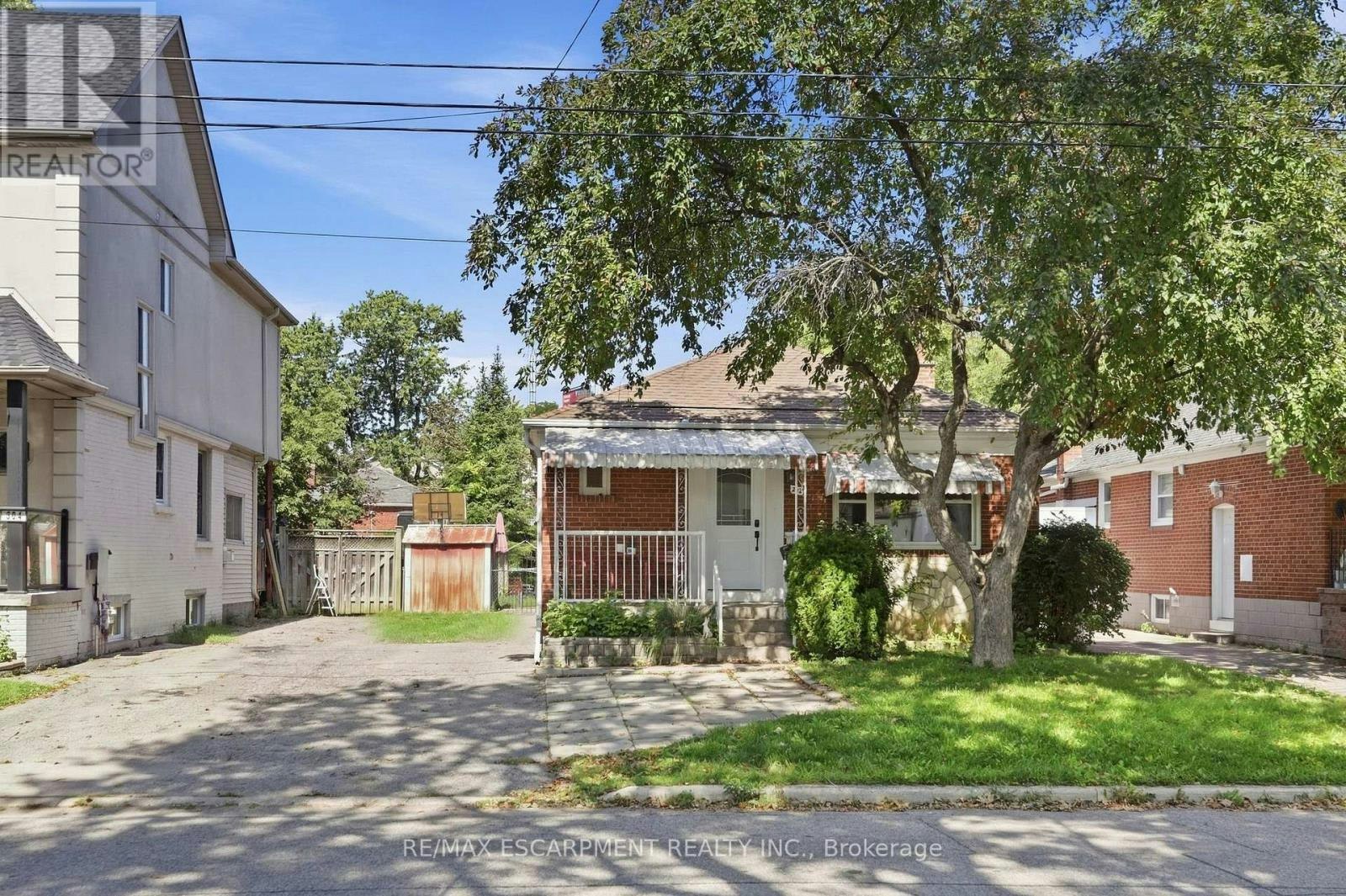 LOWER-292 Bogert Avenue, Toronto, ON, M2N 1L5 - 2