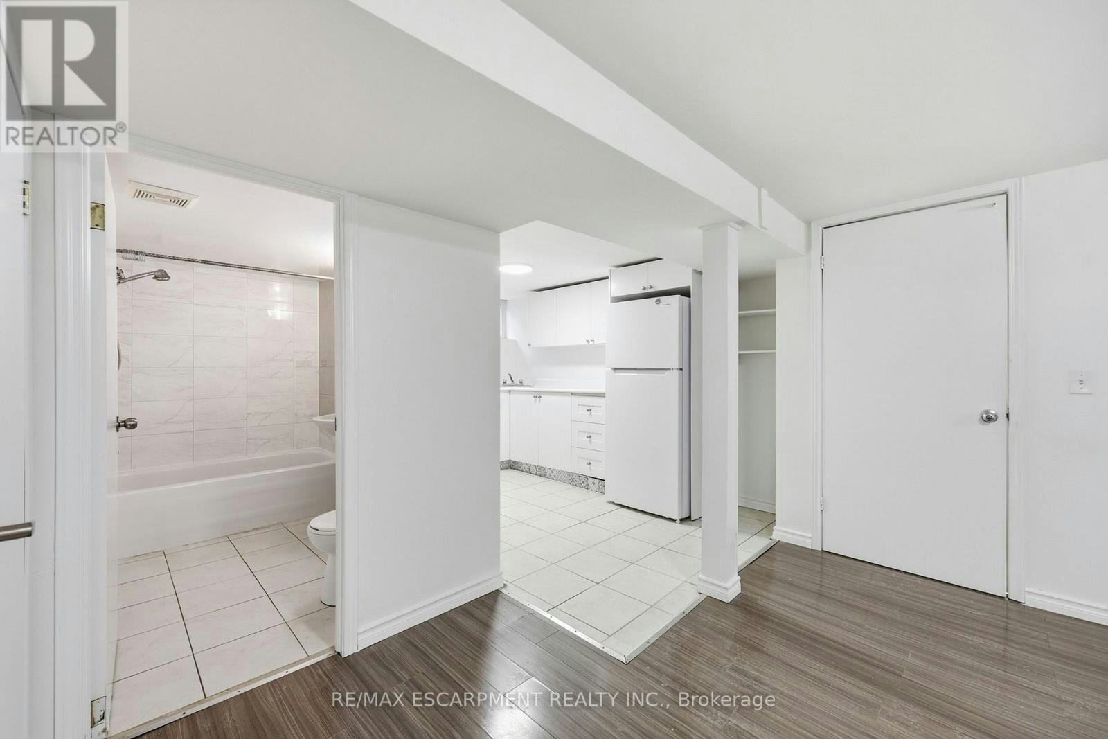 LOWER-292 Bogert Avenue, Toronto, ON, M2N 1L5 - 8