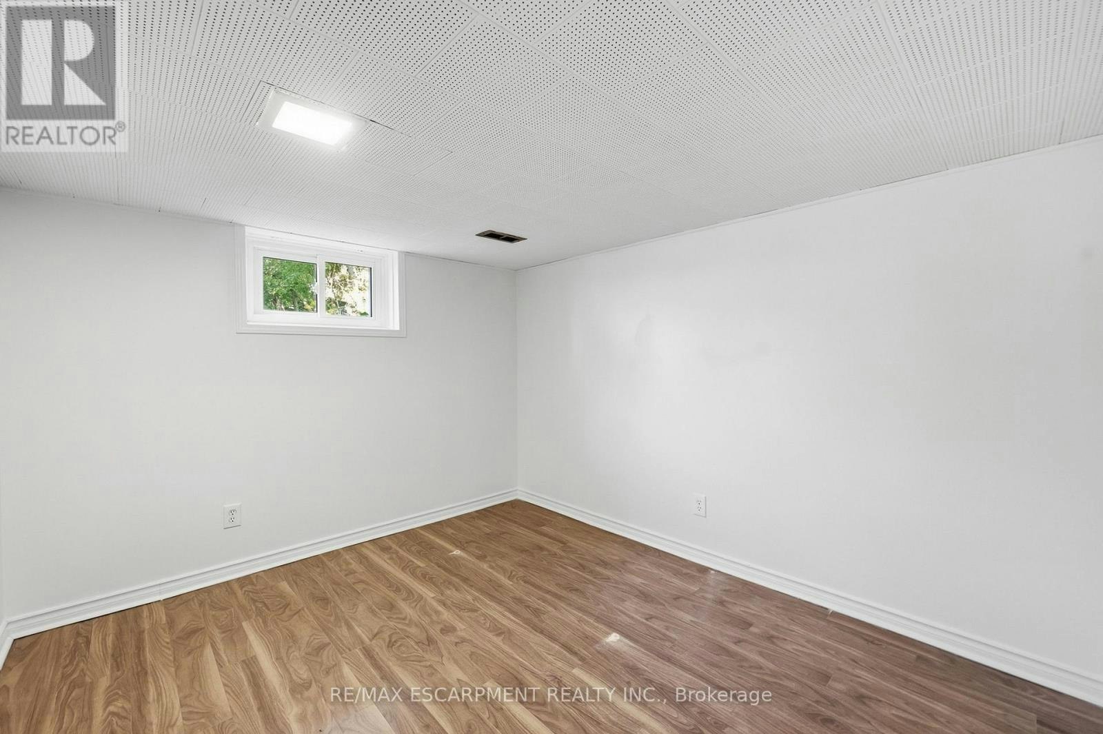LOWER-292 Bogert Avenue, Toronto, ON, M2N 1L5 - 11