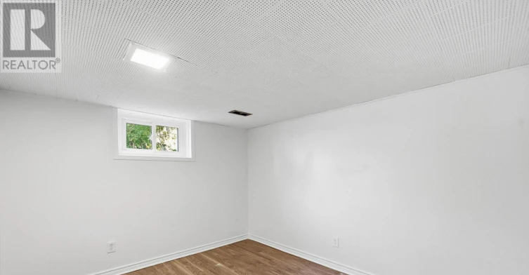 LOWER-292 Bogert Avenue, Toronto, ON, M2N 1L5 - 11