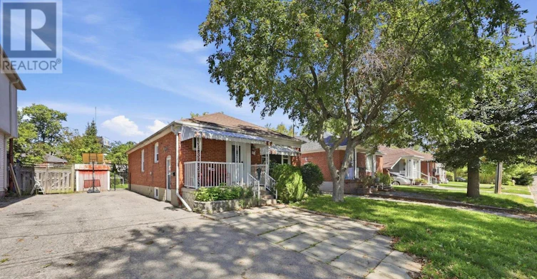 LOWER-292 Bogert Avenue, Toronto, ON, M2N 1L5
