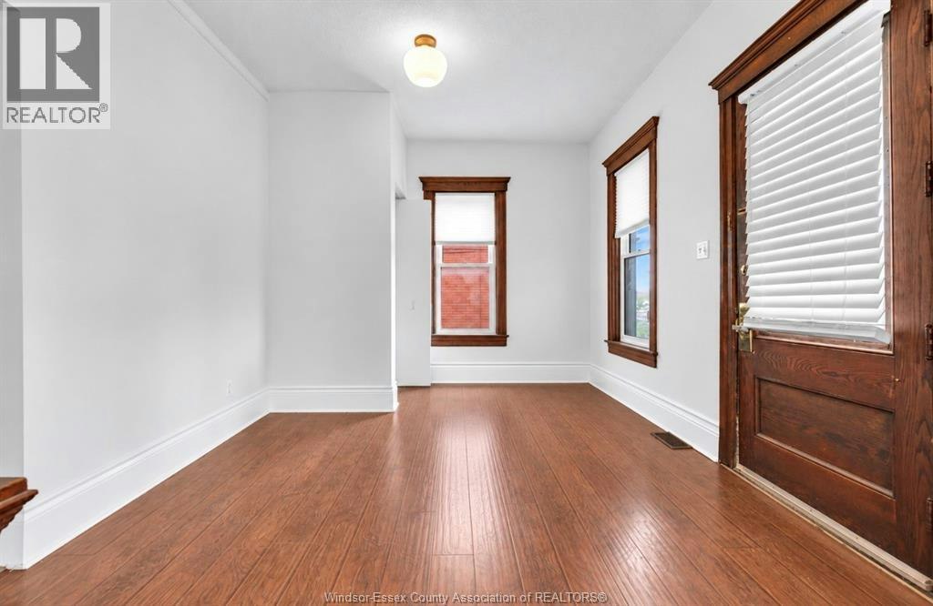 1-231 Gladstone, Windsor, ON, N9A 2P6 - 9