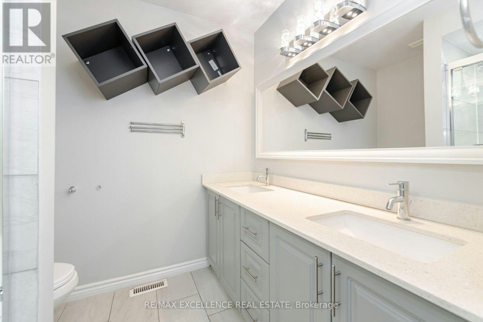9 Continental Road, Brampton, ON, L7A 2H4 - 30