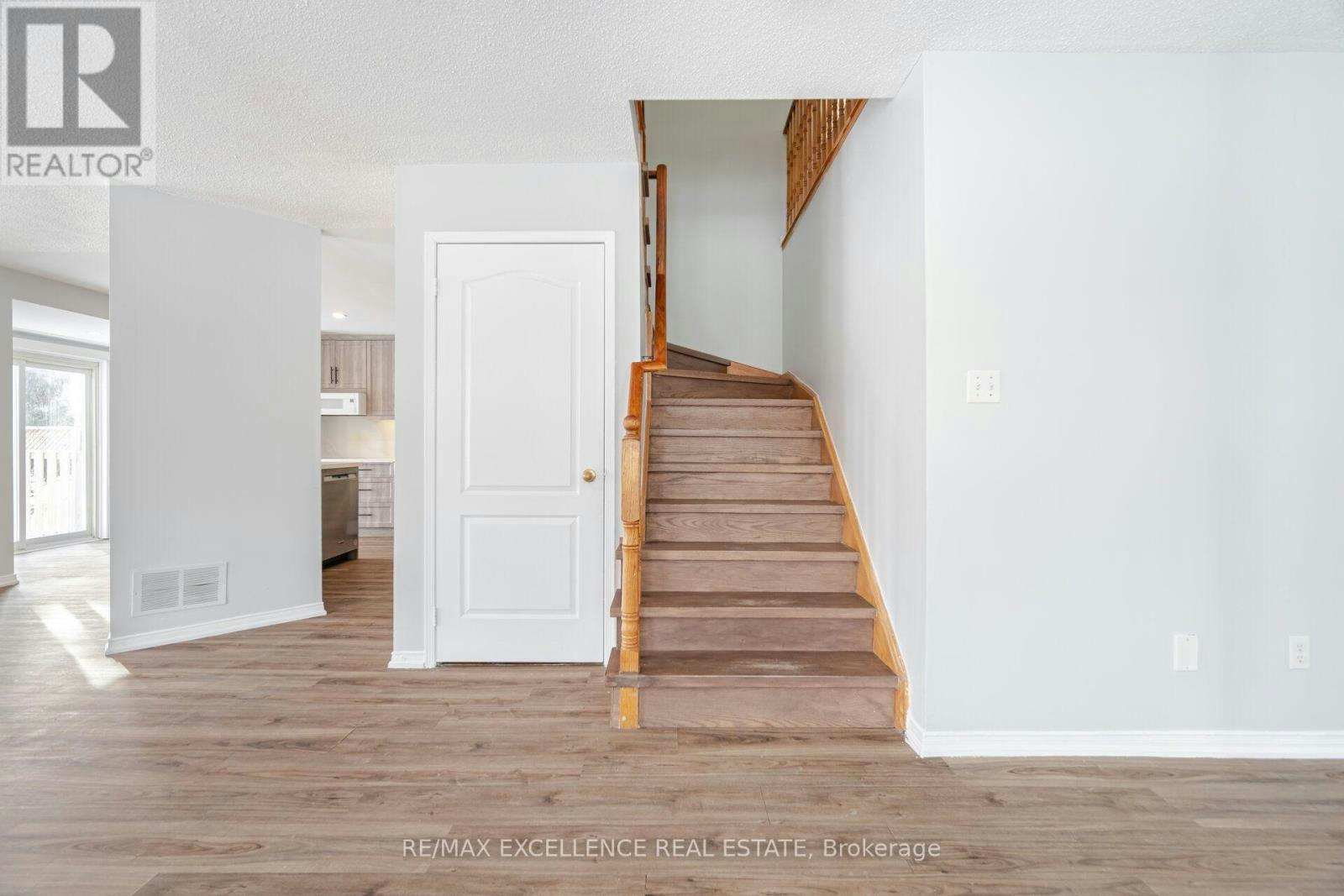 9 Continental Road, Brampton, ON, L7A 2H4 - 18