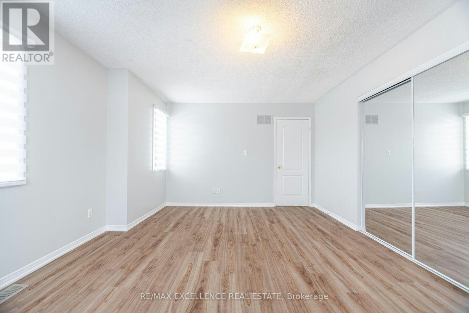 9 Continental Road, Brampton, ON, L7A 2H4 - 26