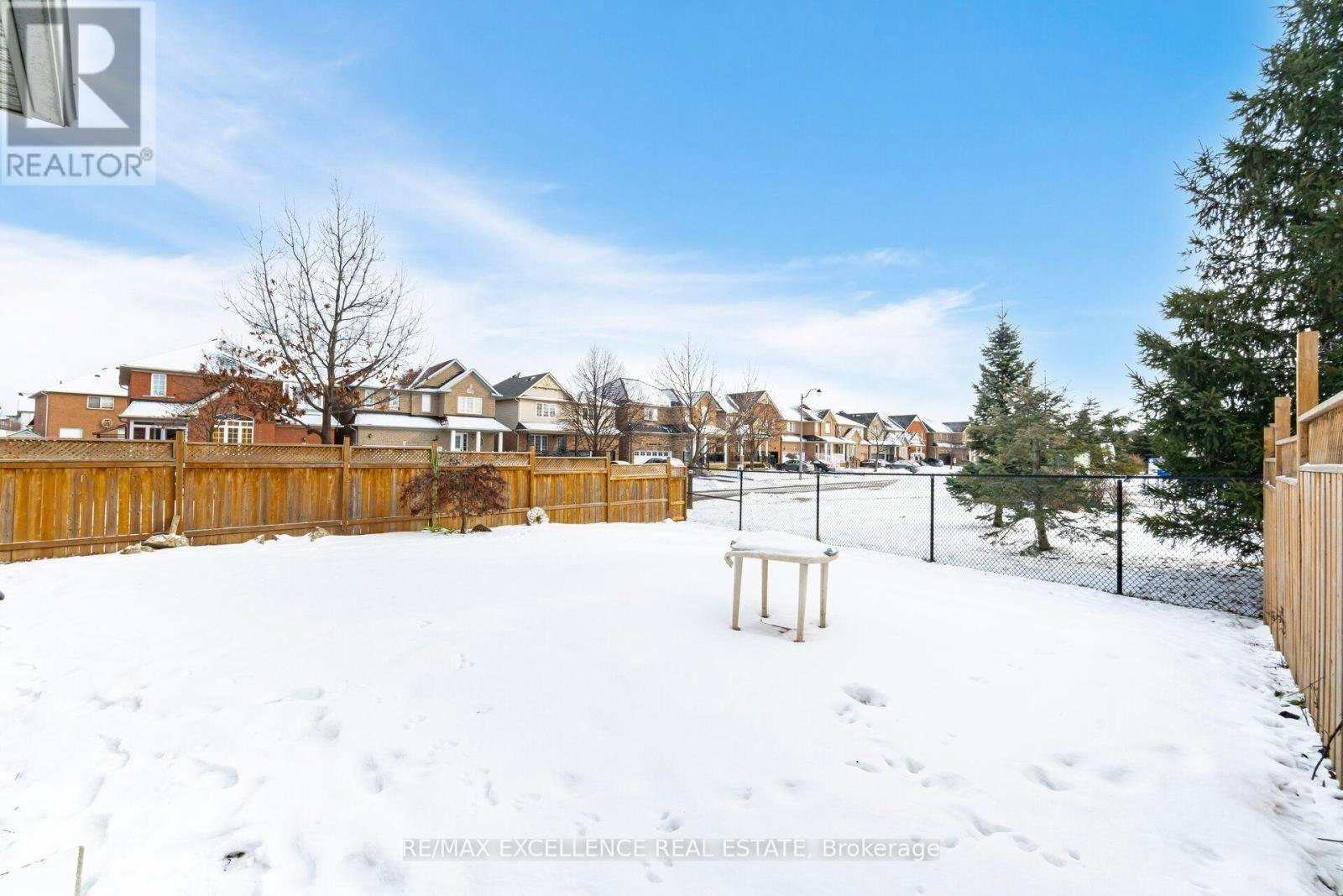 9 Continental Road, Brampton, ON, L7A 2H4 - 32