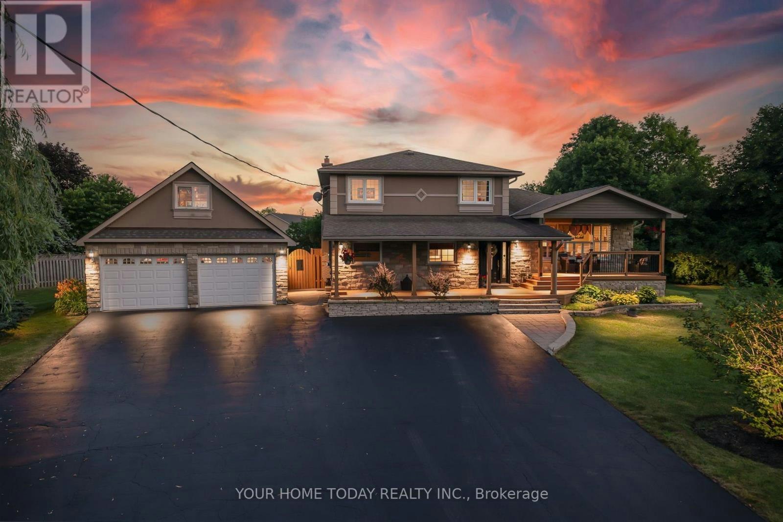 12950 Silvercreek Drive, Halton Hills, ON, L7G 4S4