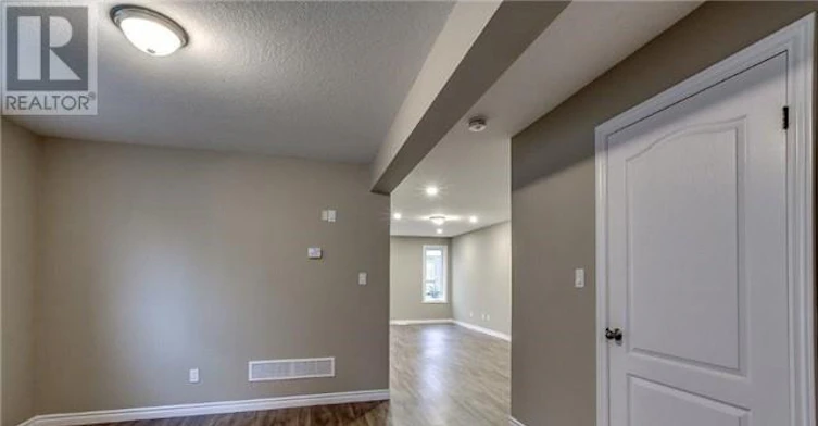 60 Yvonne Crescent, London, ON, N5Z 0A5 - 3