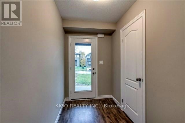 60 Yvonne Crescent, London, ON, N5Z 0A5 - 2