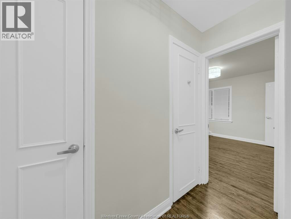 2584 Chilver, Windsor, ON, N8W 2V9 - 14
