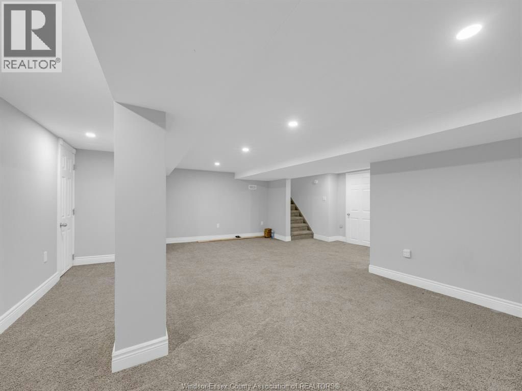 2584 Chilver, Windsor, ON, N8W 2V9 - 23