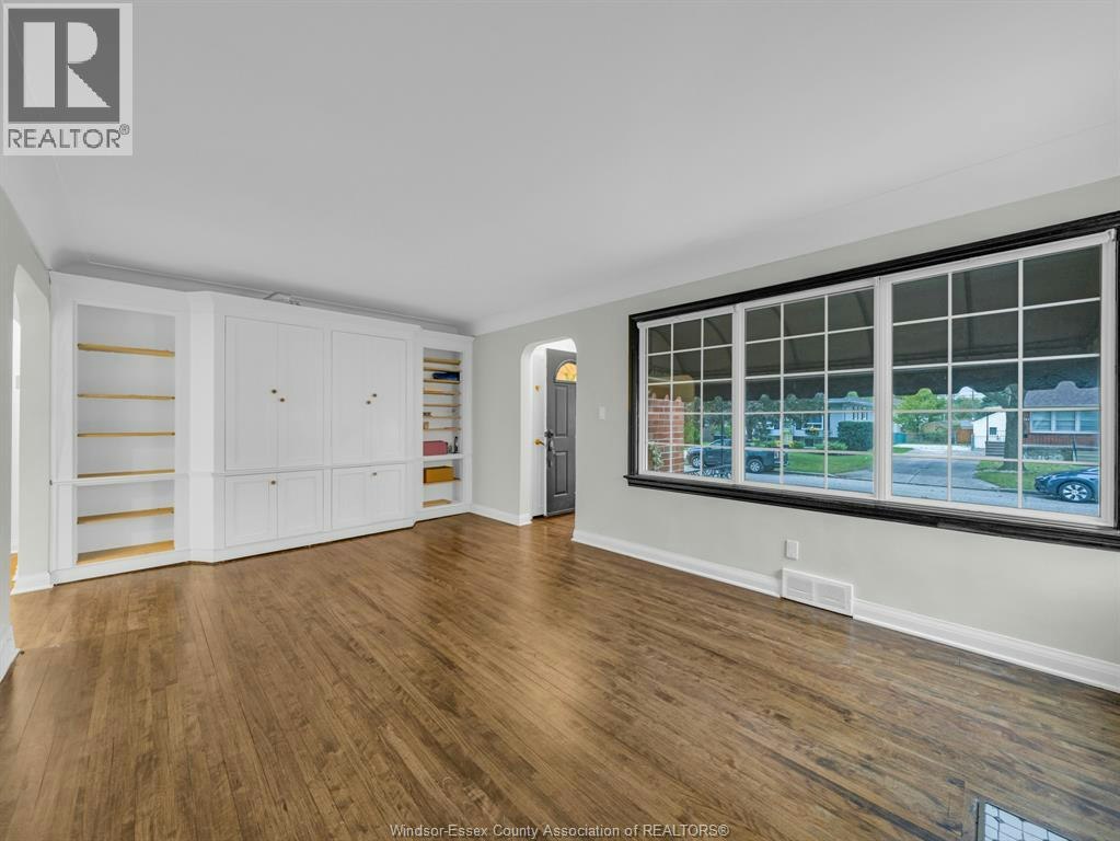 2584 Chilver, Windsor, ON, N8W 2V9 - 6