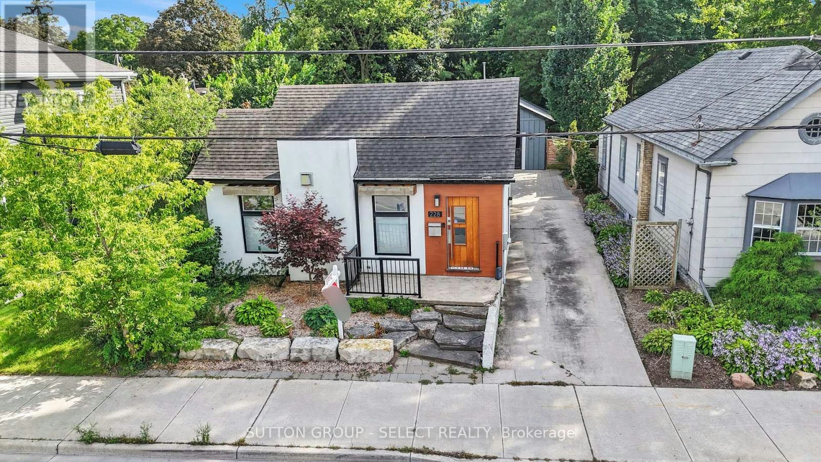 228 Riverside Drive, London, ON, N6H 1E6