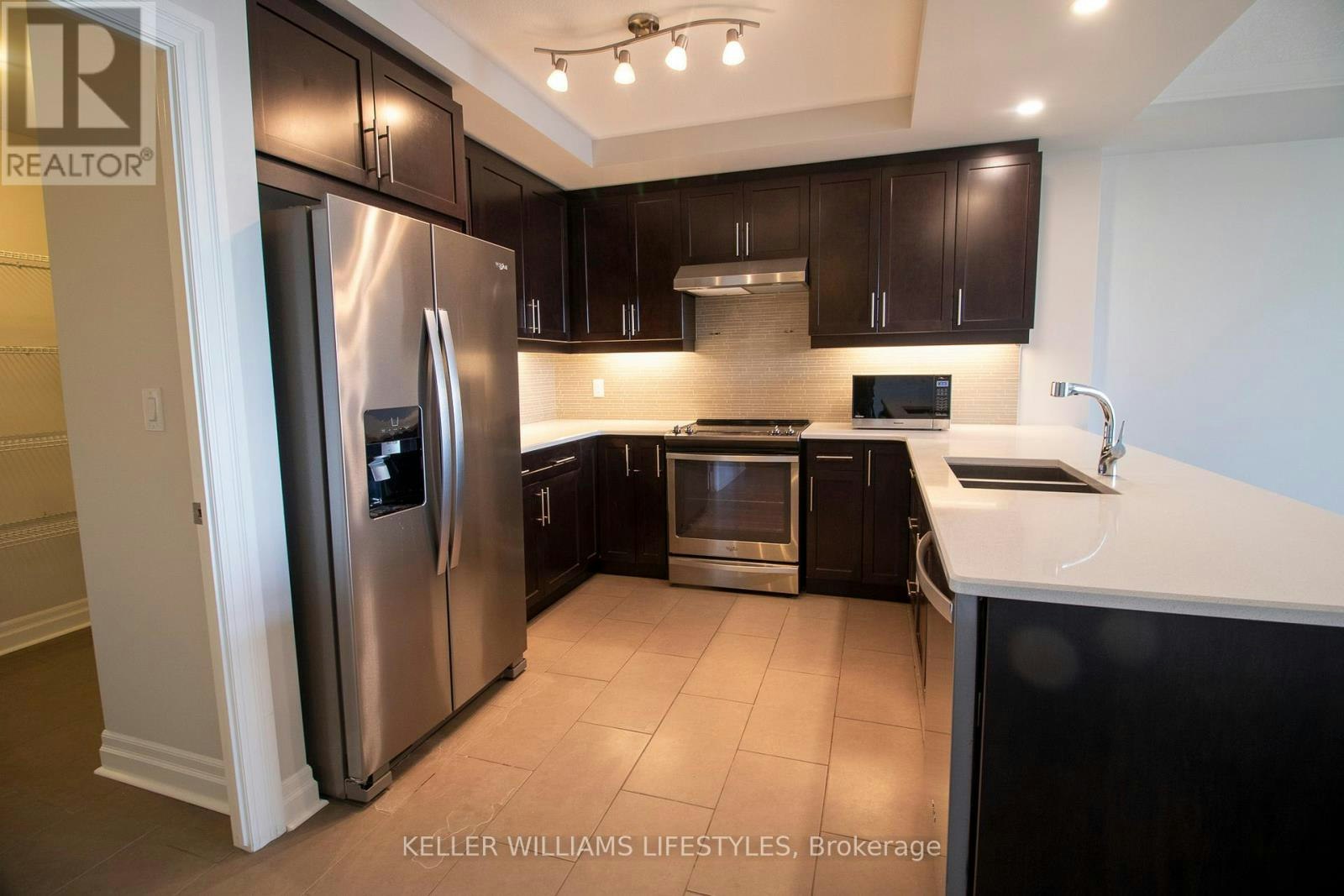 512-260 Village Walk Boulevard, London, ON, N6G 0W6 - 15