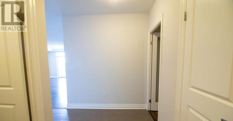 512-260 Village Walk Boulevard, London, ON, N6G 0W6 - 13