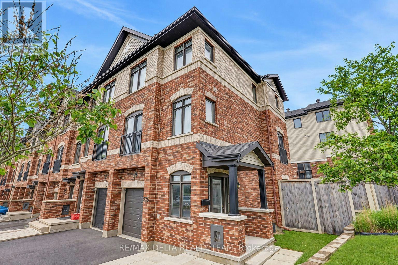 275 Eric Czapnik Way, Ottawa, ON, K1E 0B4