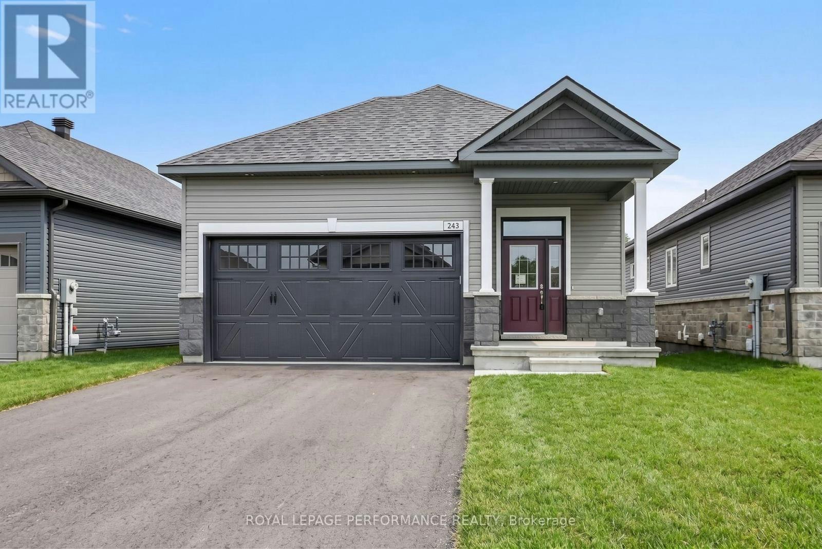 243 Hannam Bud Way, Ottawa, ON, K4M 0Z3