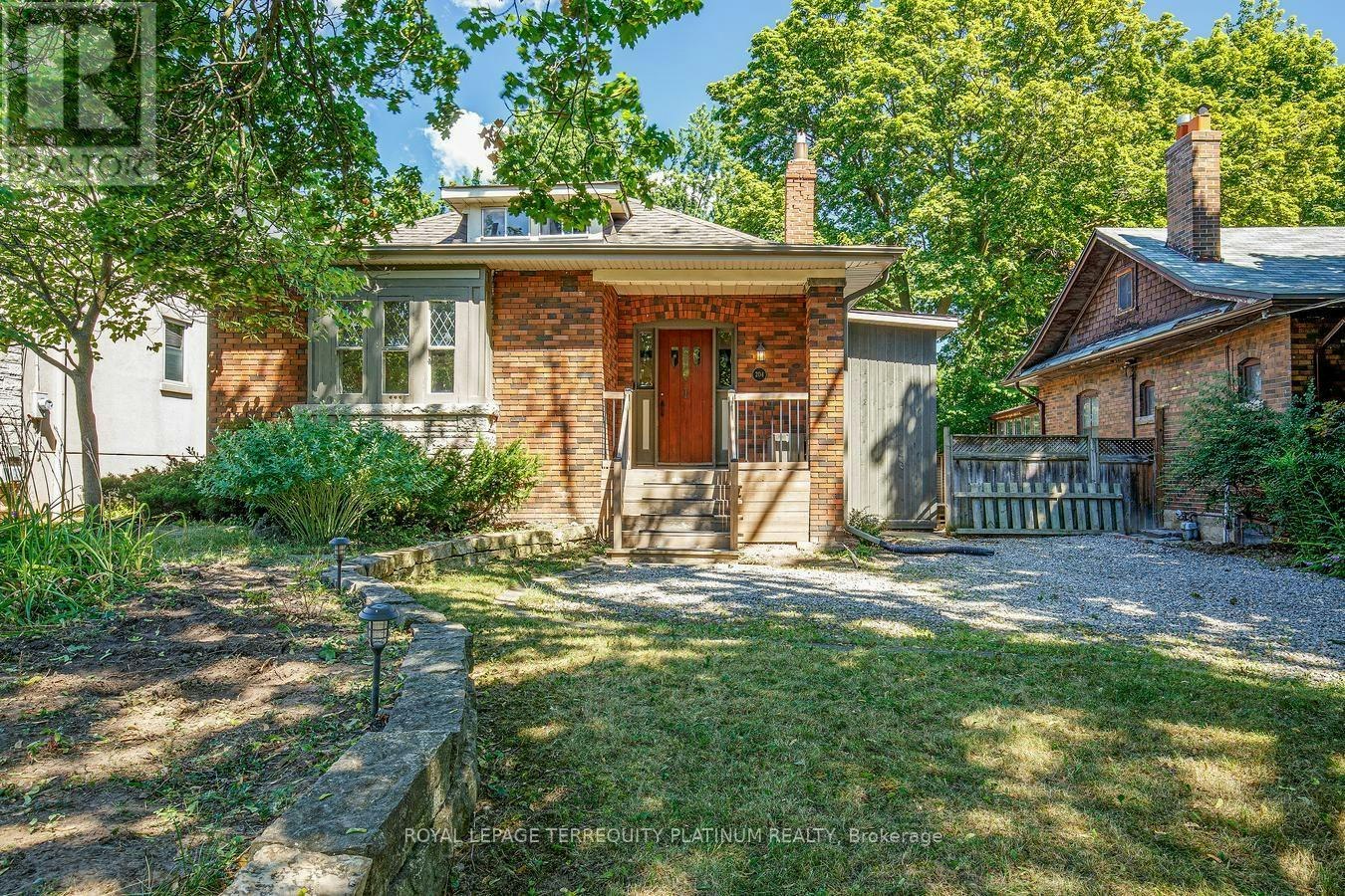 204 Ellerslie Avenue, Toronto, ON, M2N 1Y4 - 47