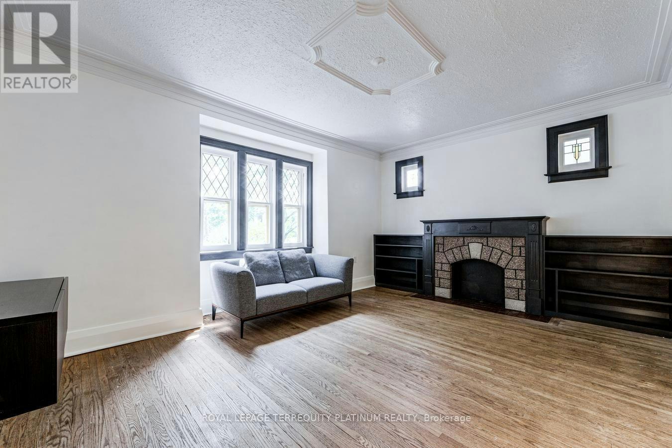 204 Ellerslie Avenue, Toronto, ON, M2N 1Y4 - 6