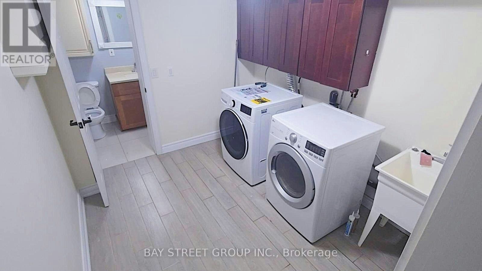 58 Alanbull Square, Toronto, ON, M1V 4M1 - 10