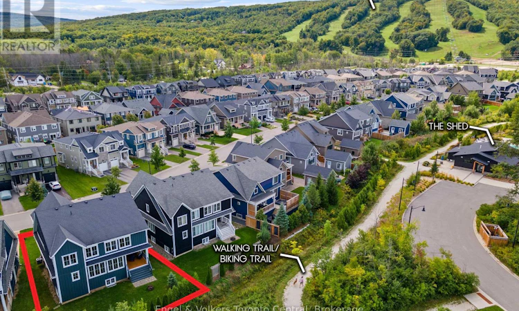 360 Yellow Birch Crescent