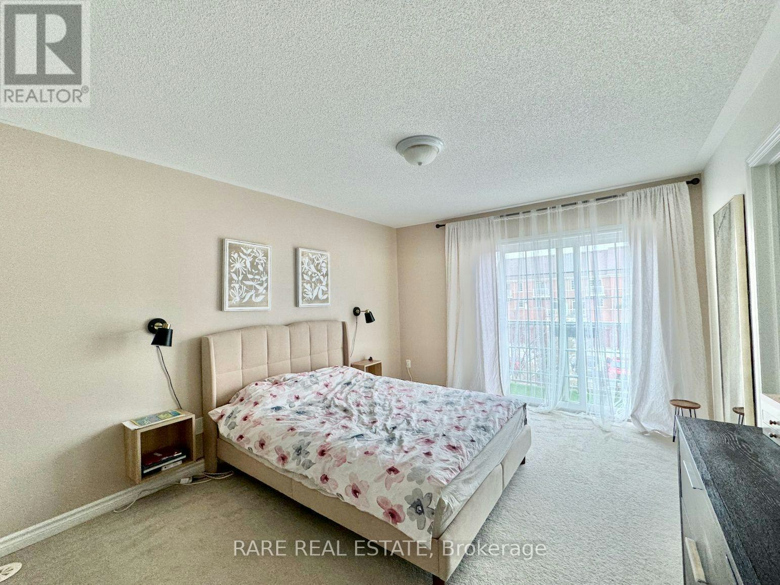 2-18 Cathedral High Street, Markham, ON, L6C 0P2 - 6