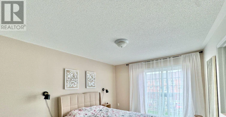 2-18 Cathedral High Street, Markham, ON, L6C 0P2 - 6