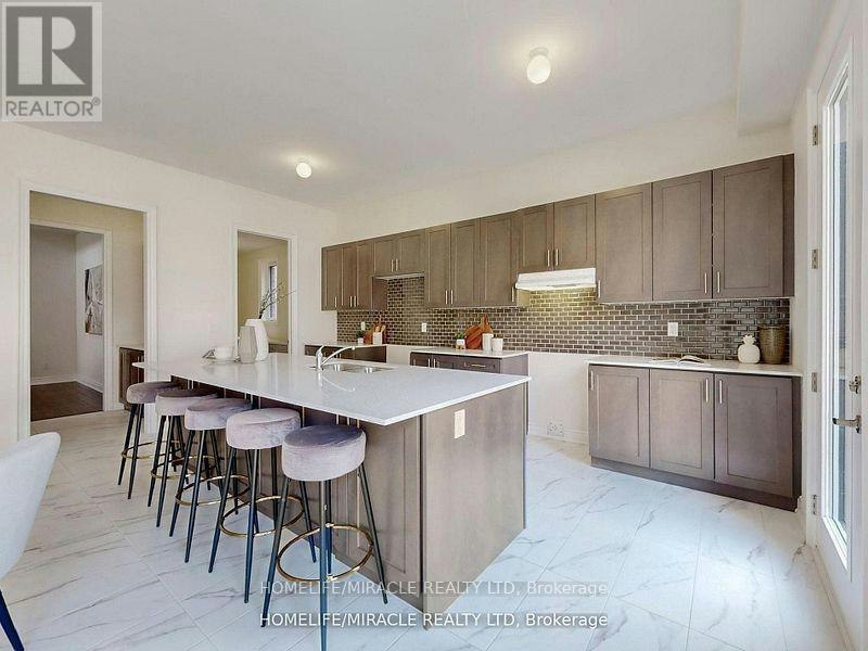 25 Joiner Circle, Whitchurch-Stouffville, ON, L4A 4W9 - 18