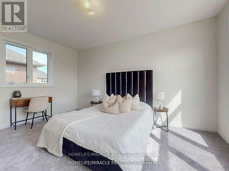 25 Joiner Circle, Whitchurch-Stouffville, ON, L4A 4W9 - 44