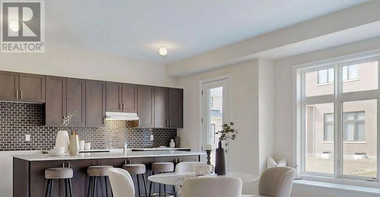25 Joiner Circle, Whitchurch-Stouffville, ON, L4A 4W9 - 14