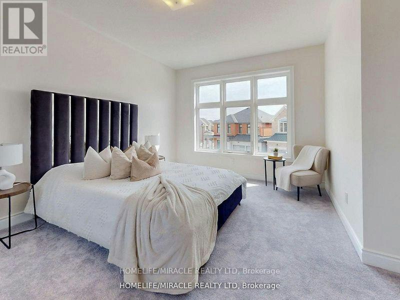 25 Joiner Circle, Whitchurch-Stouffville, ON, L4A 4W9 - 45